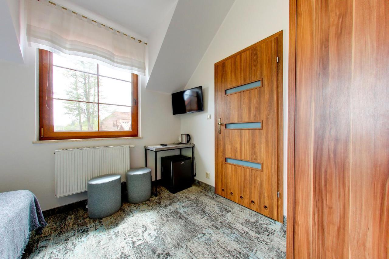 Pod Debem Kompleks Zeglarsko-Rekreacyjny Ruciane-Nida Bagian luar foto
